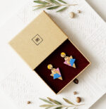 Boucles d'oreilles dans un coffret en Kraft