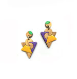 Boucles d'oreilles avec beaucoup de triangles colorés