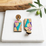 Boucles d'oreilles avec forme de triangle au milieu
