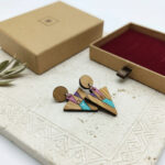 boucles d'oreilles triangulaire avec coffret écologique